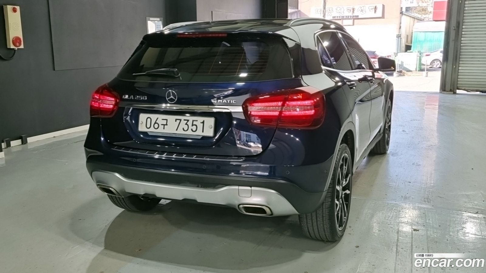 Mercedes-Benz GLA-Class