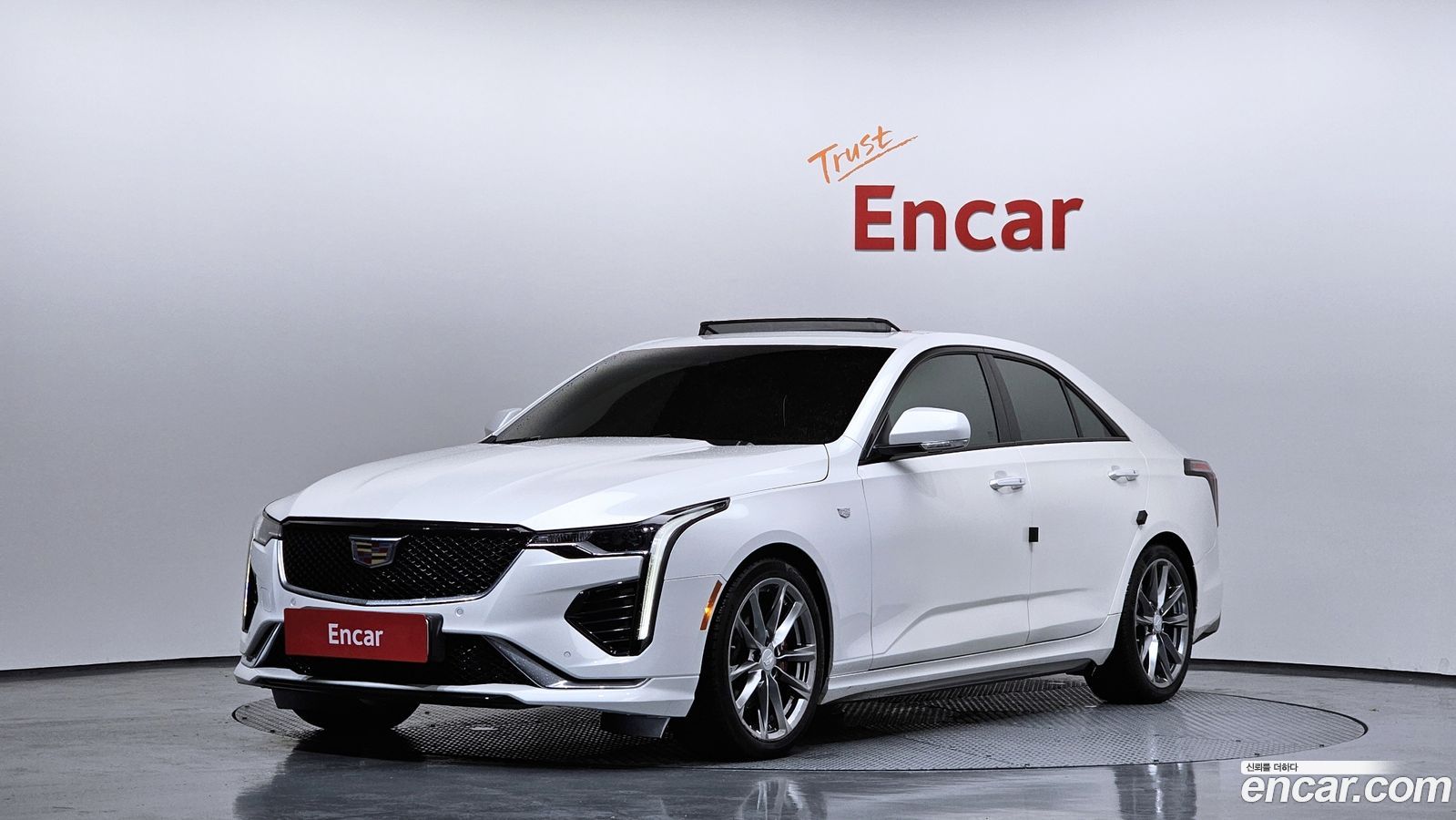 Cadillac CT4