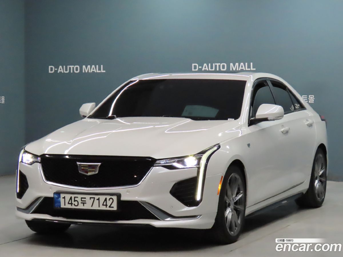 Cadillac CT4