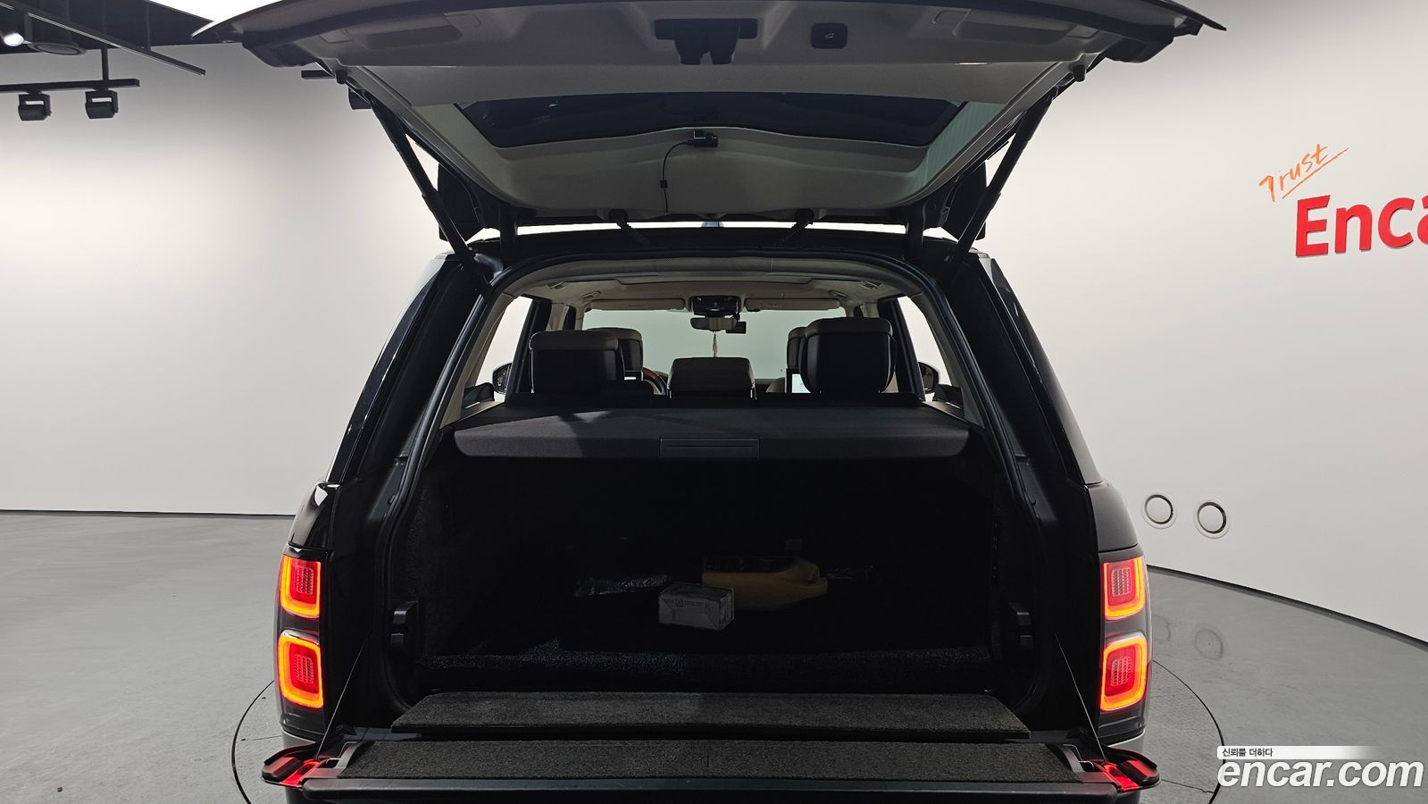 Land Rover Range Rover Mk4