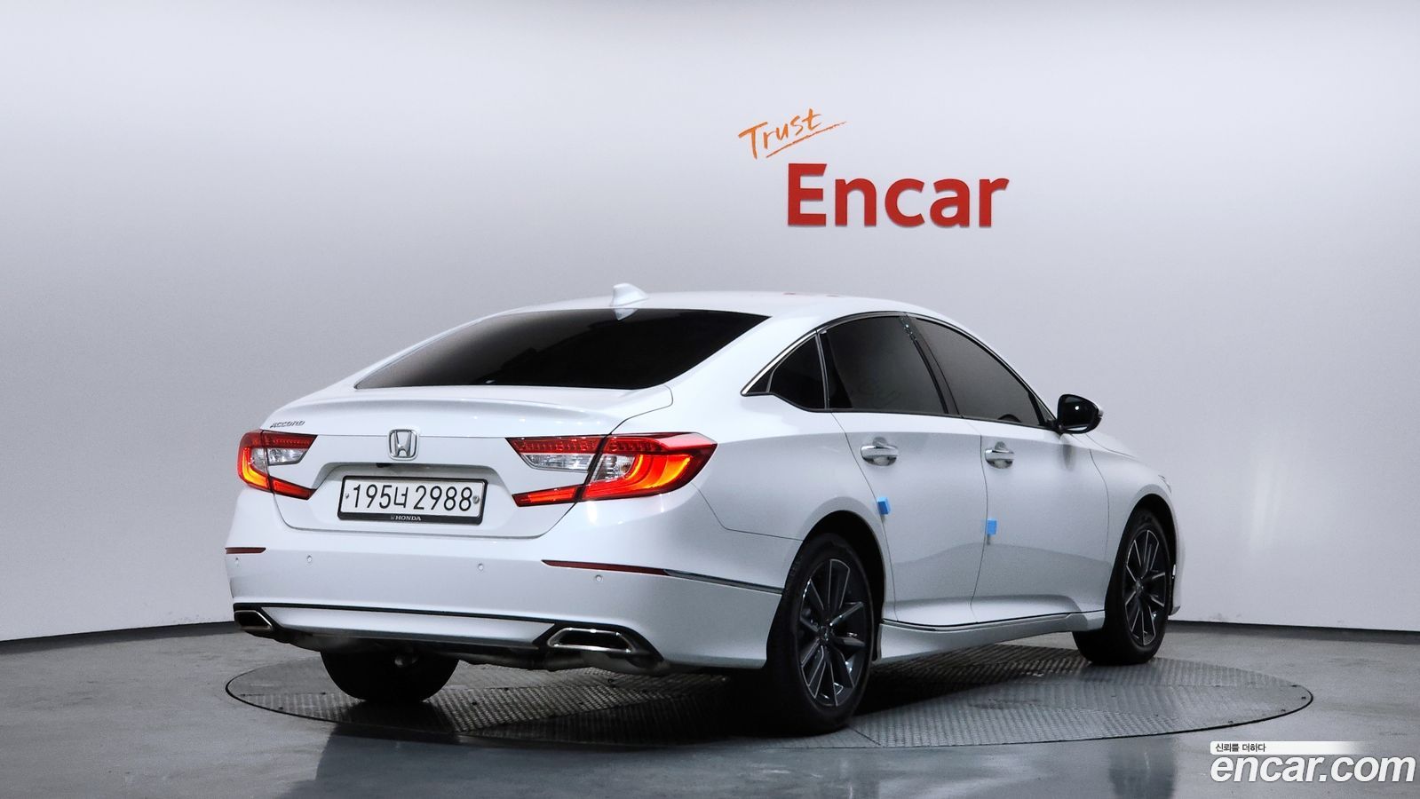 Honda Accord Mk10