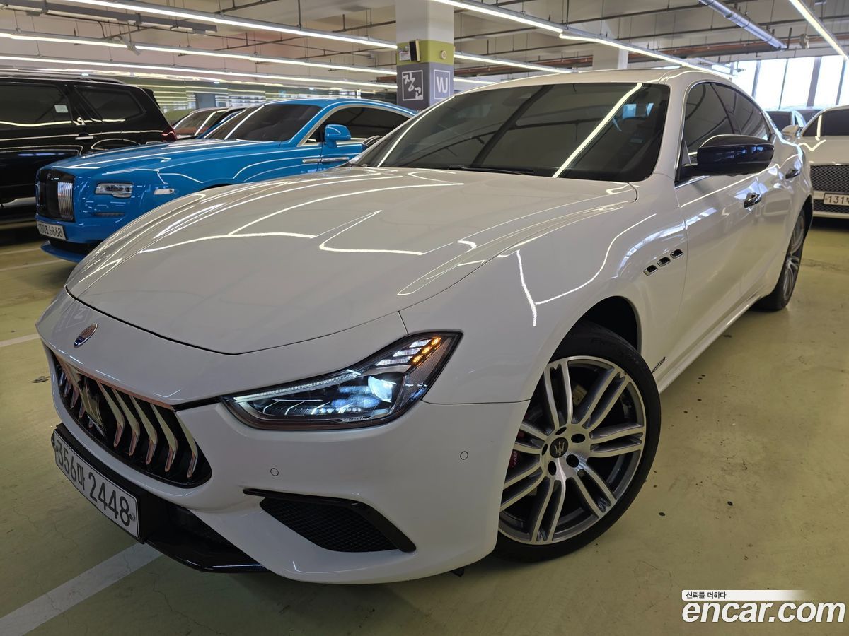 Maserati Ghibli