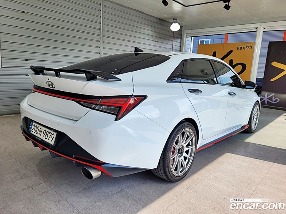 Hyundai AVANTE