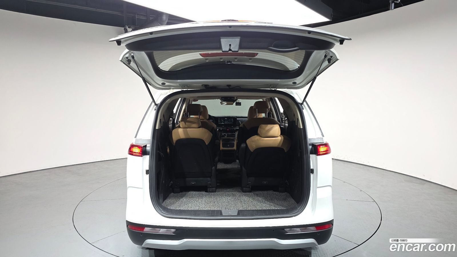 Kia Canival Mk4