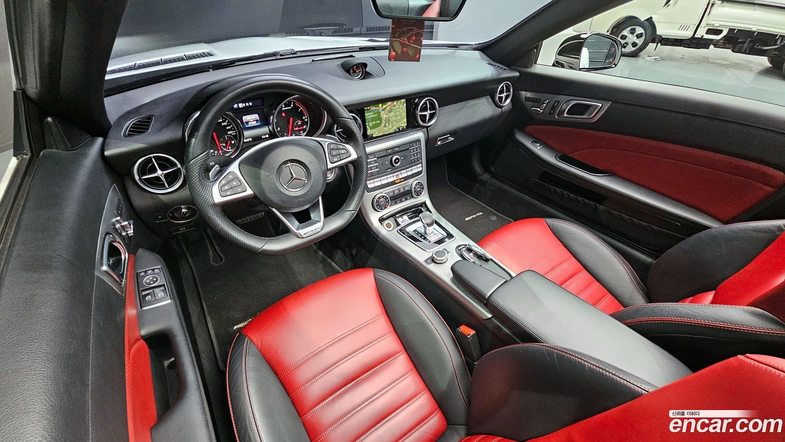Mercedes-Benz SLC-Class