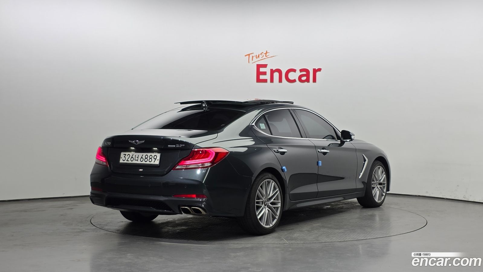 Genesis G70