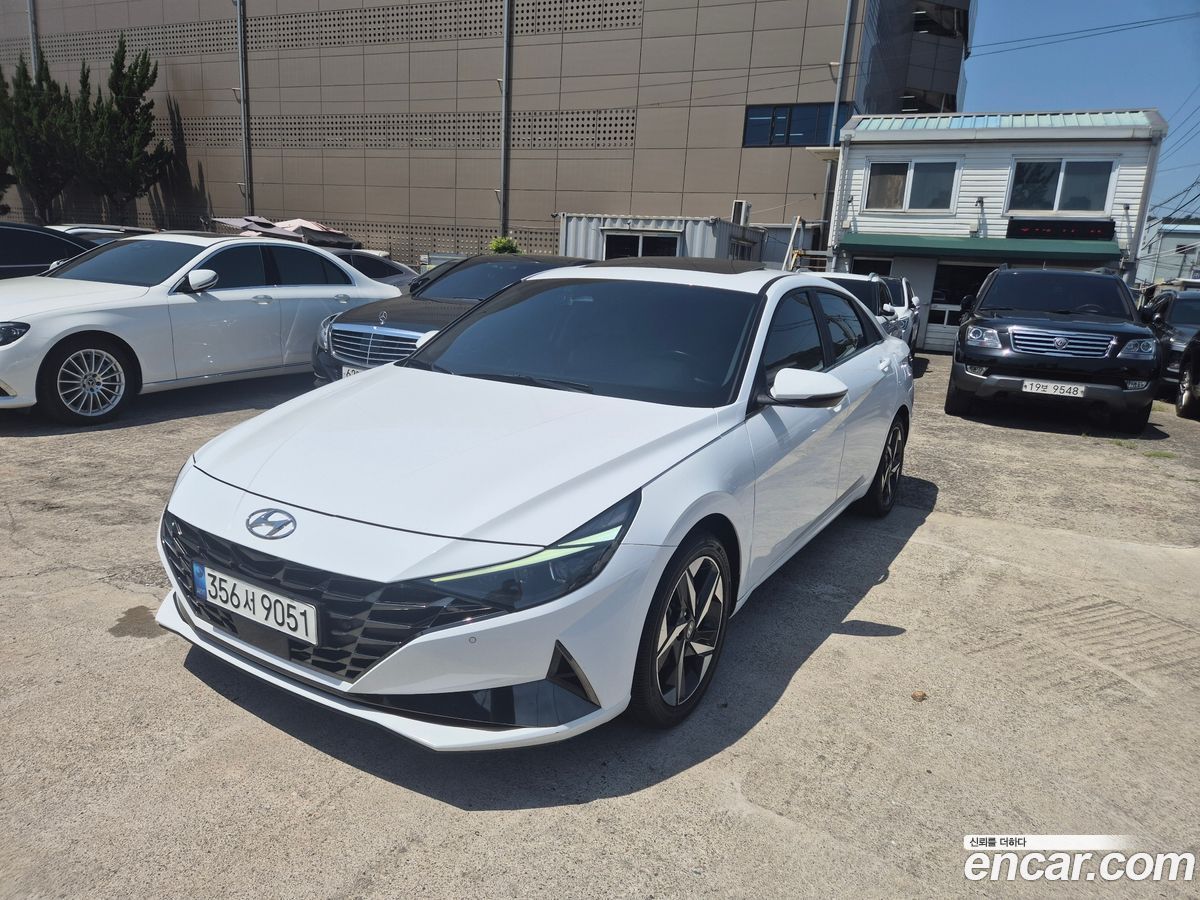 Hyundai AVANTE