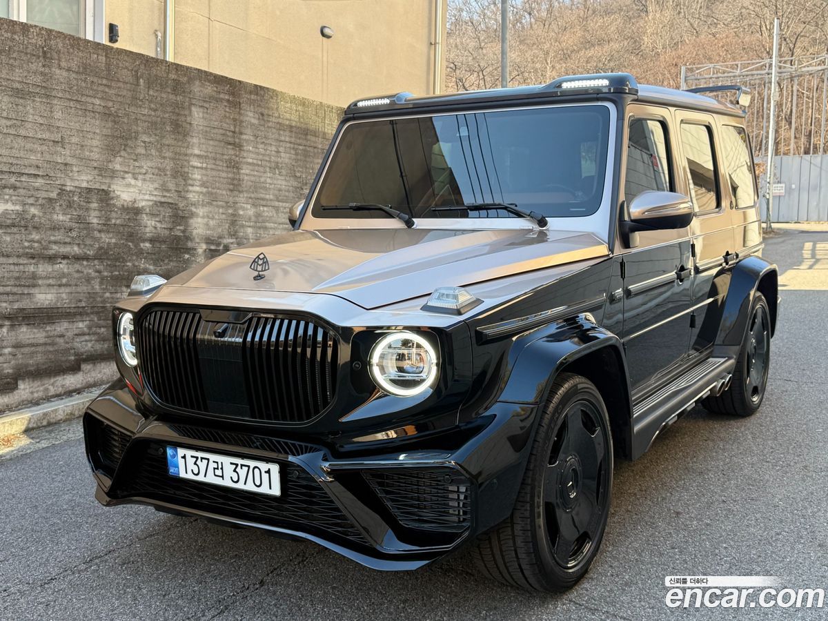 Mercedes-Benz G-Class