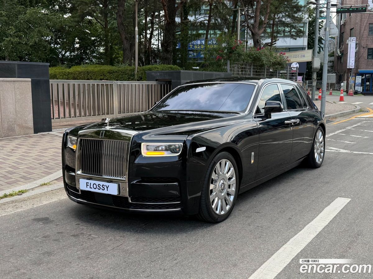 Rolls-Royce Phantom