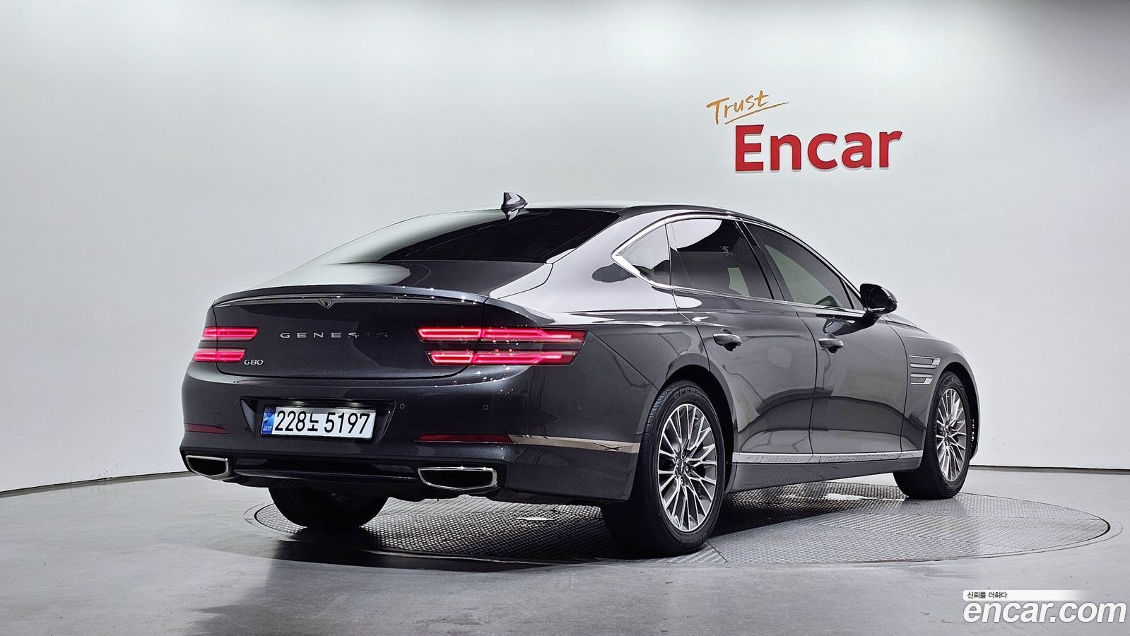 Genesis G80