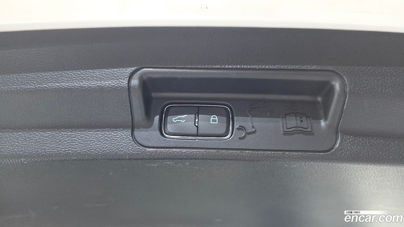 Ford Explorer Mk6