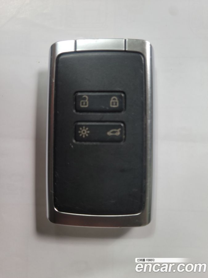Renault-KoreaSamsung SM6