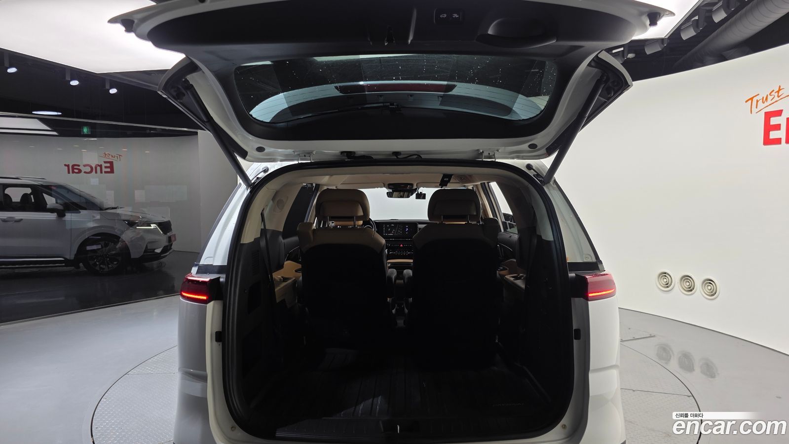 Kia Canival Mk4