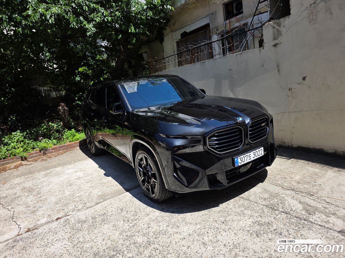 BMW XM
