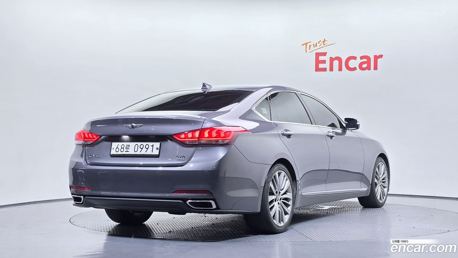 Hyundai Genesis