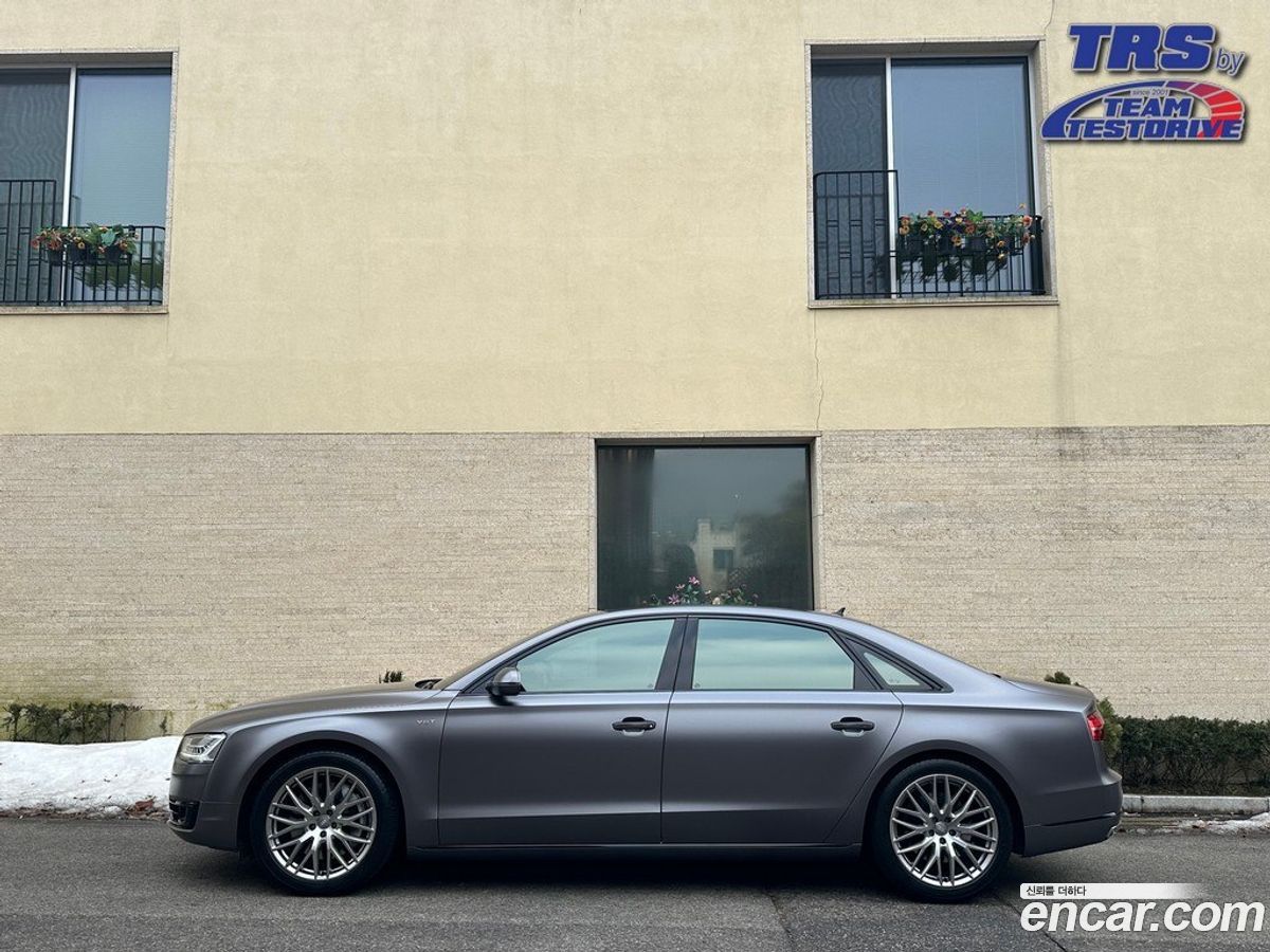 Audi A8