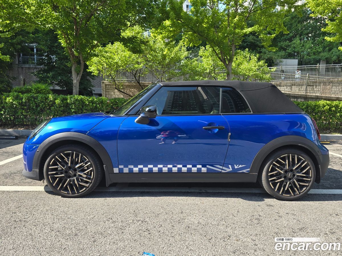 Mini Cooper Mk4