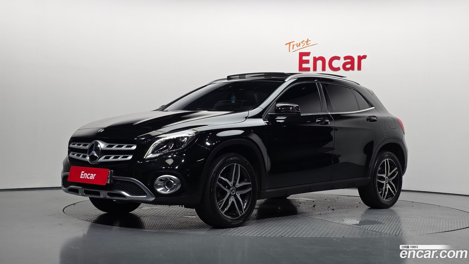 Mercedes-Benz GLA-Class