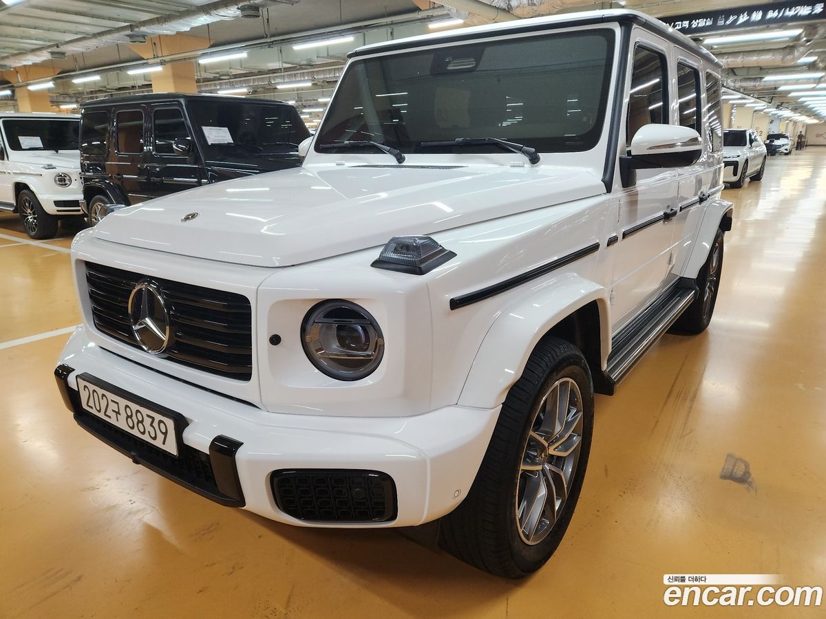 Mercedes-Benz G-Class