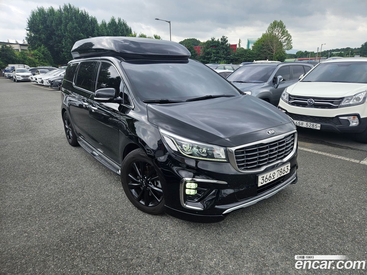 Kia Canival
