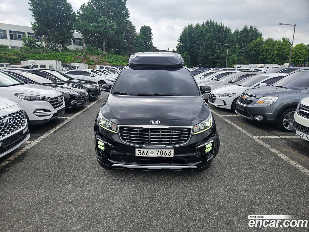 Kia Canival