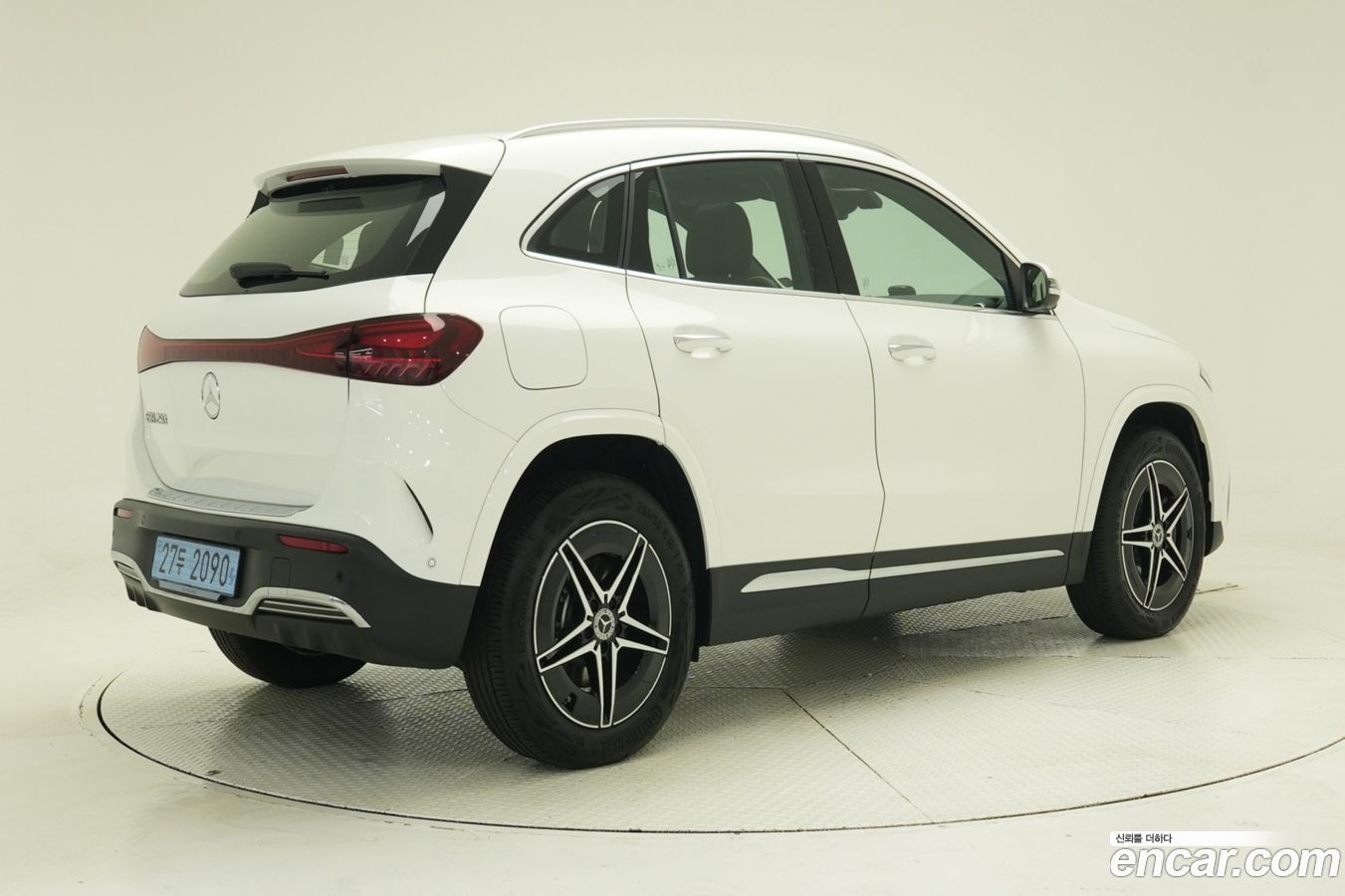 Mercedes-Benz EQA
