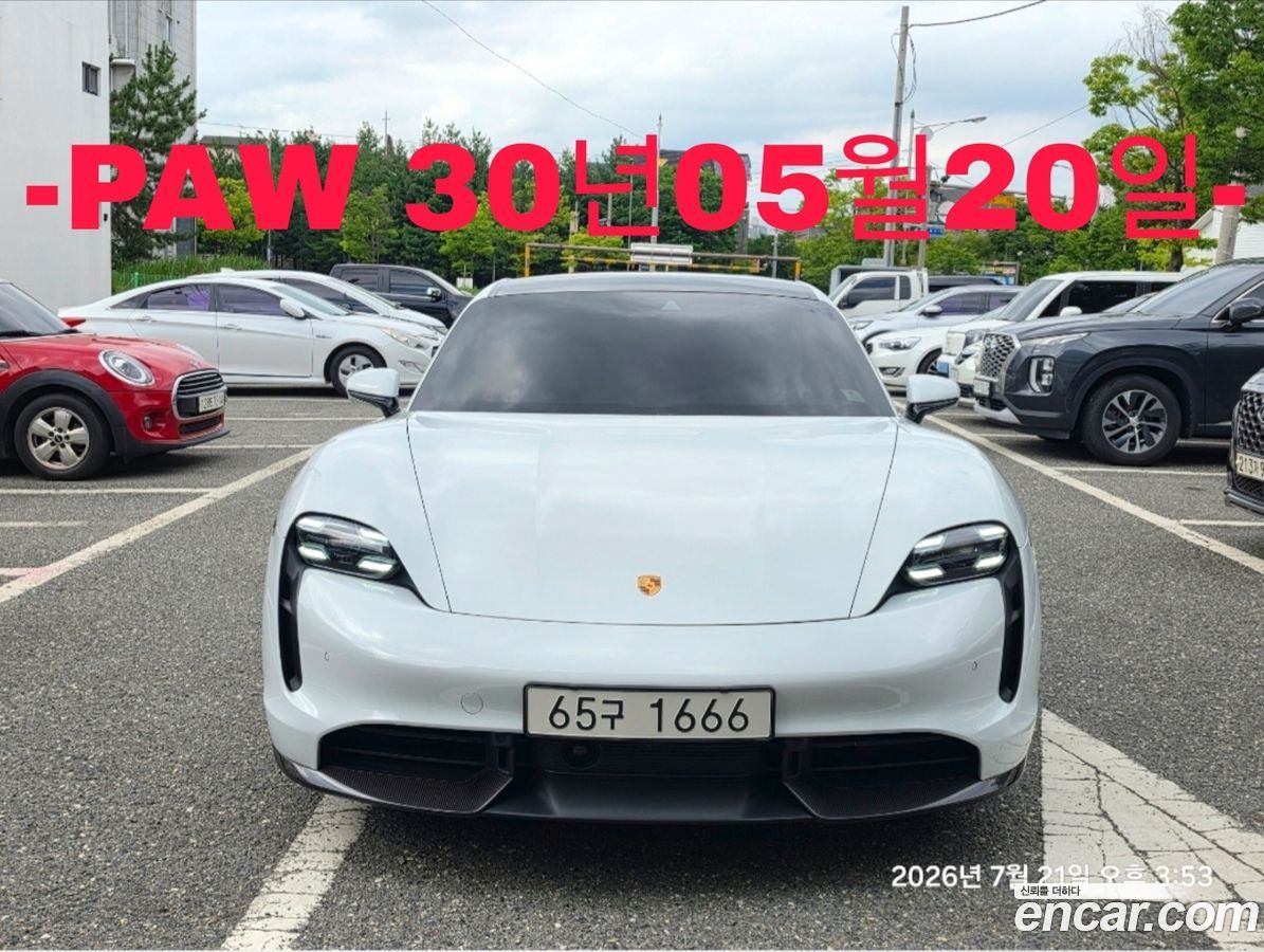 Porsche Taycan