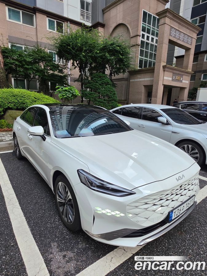 Kia K8