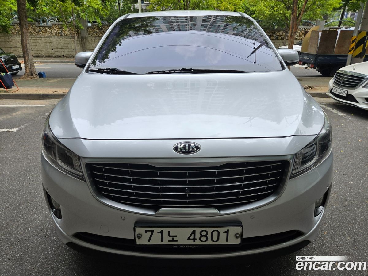 Kia Canival