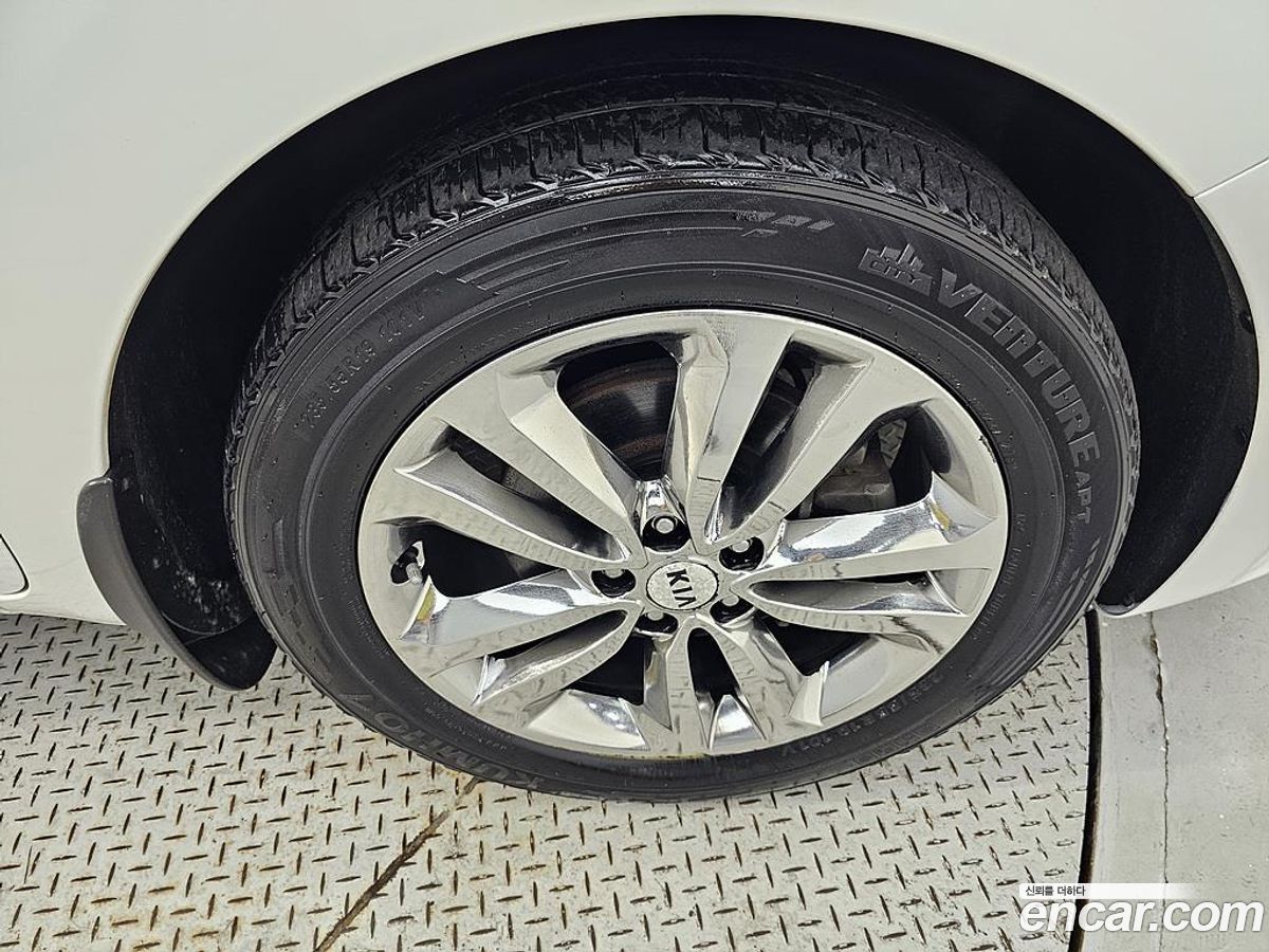 Kia Canival