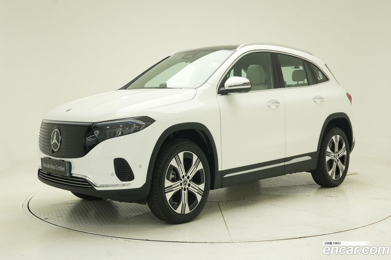 Mercedes-Benz EQA