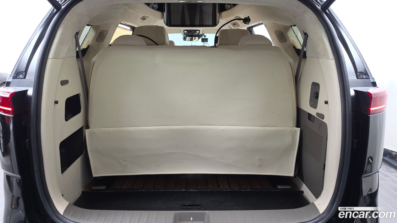 Kia Canival Mk4
