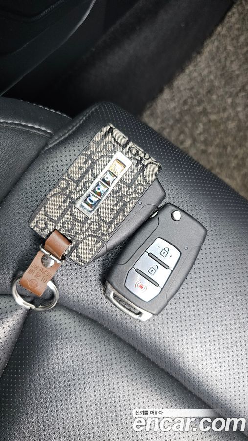 KG_Mobility_Ssangyong Rexton