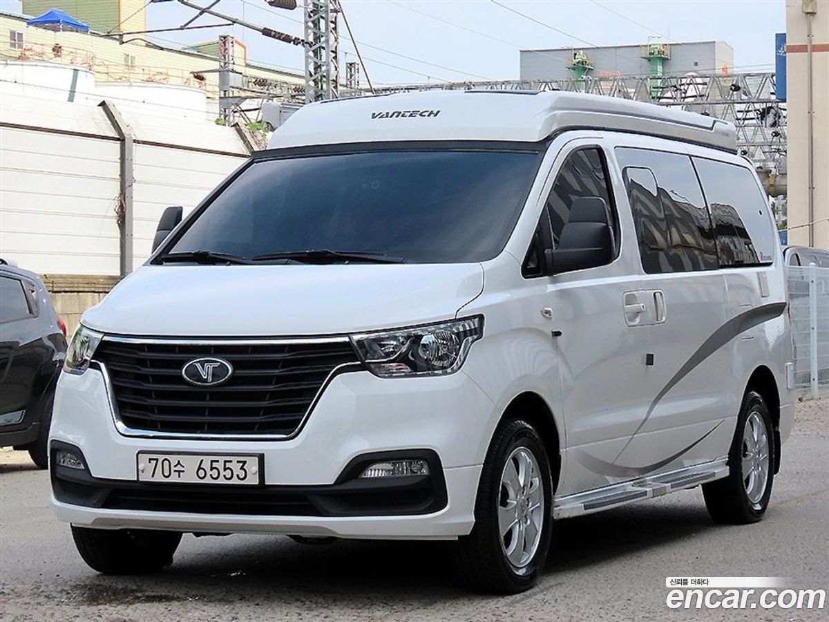 Hyundai Starex