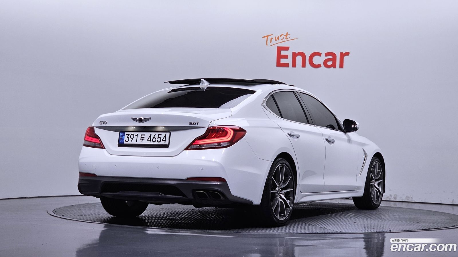 Genesis G70