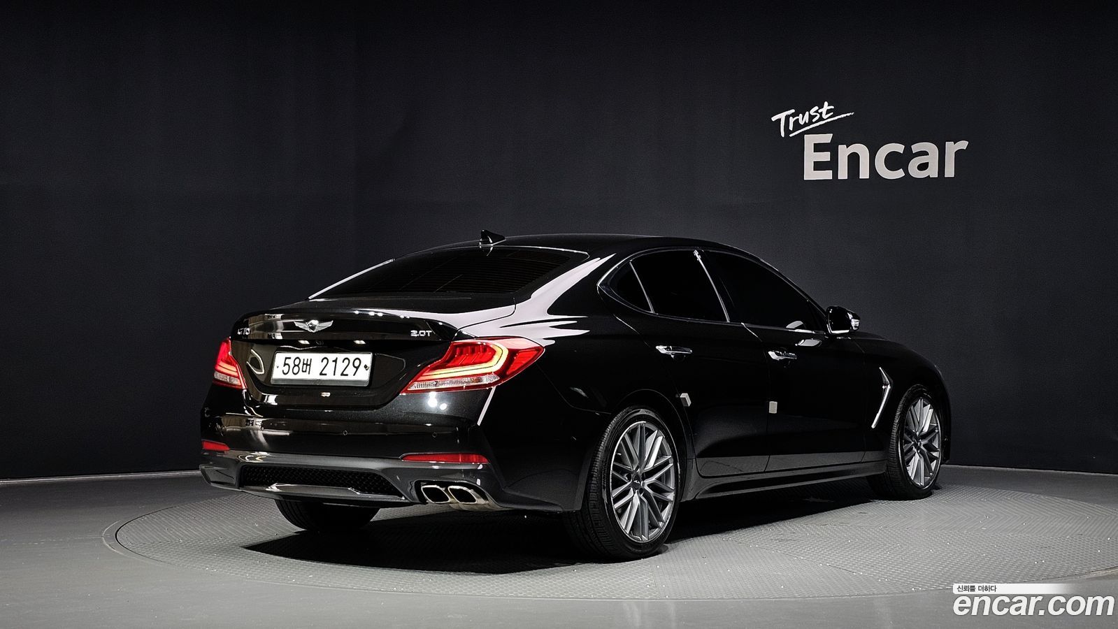 Genesis G70