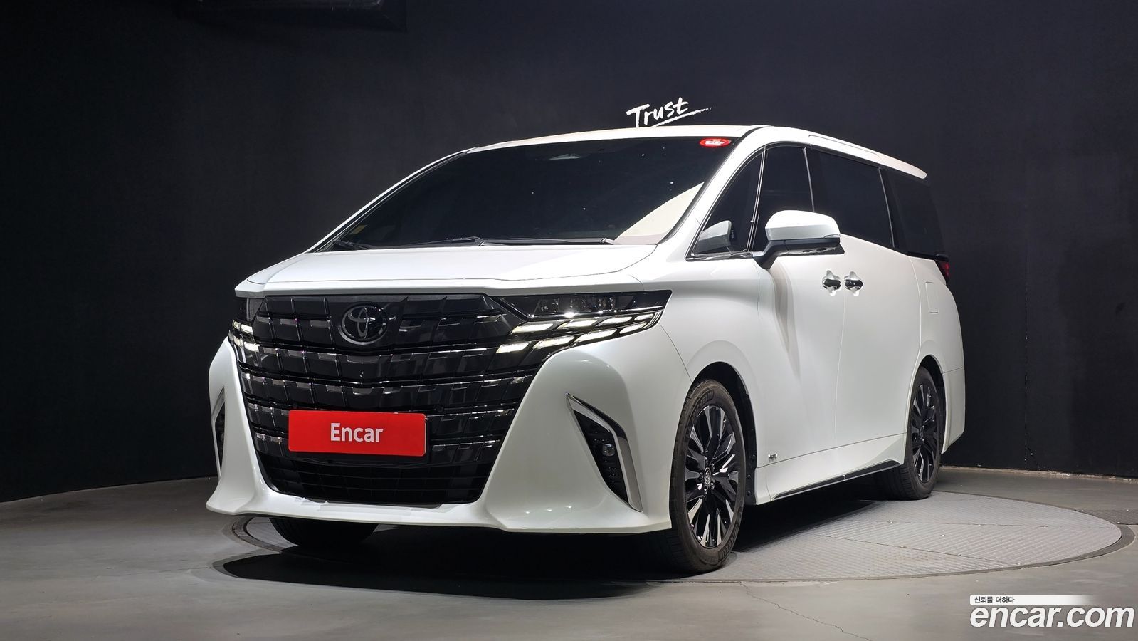 Toyota Alphard Mk4