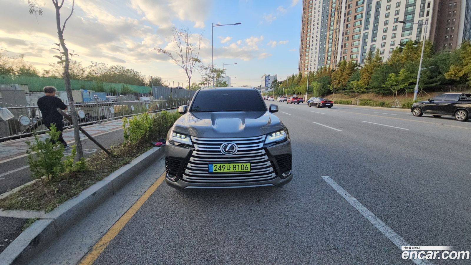 Lexus LX Mk4