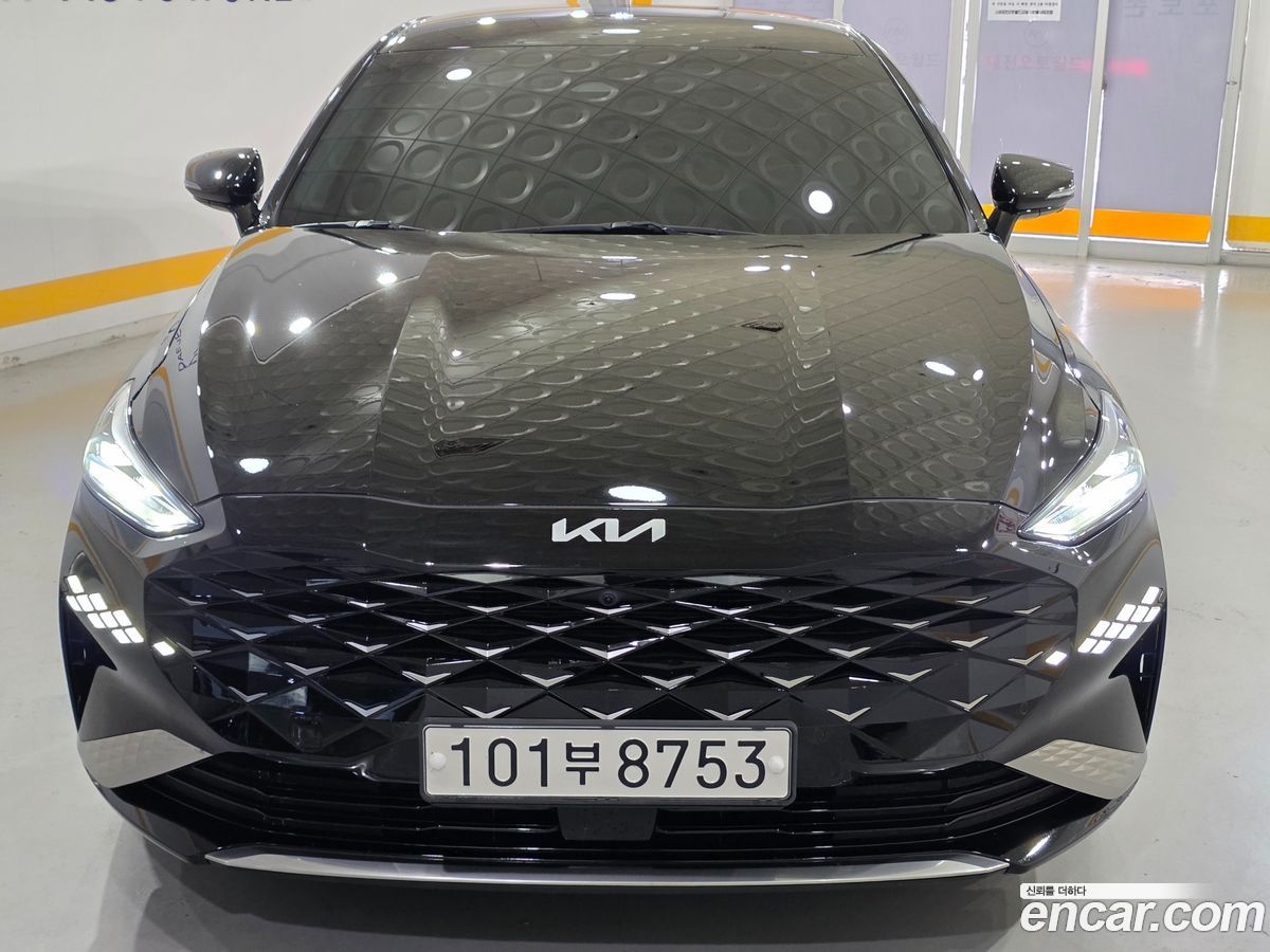 Kia K8