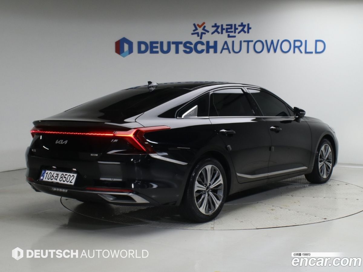 Kia K8