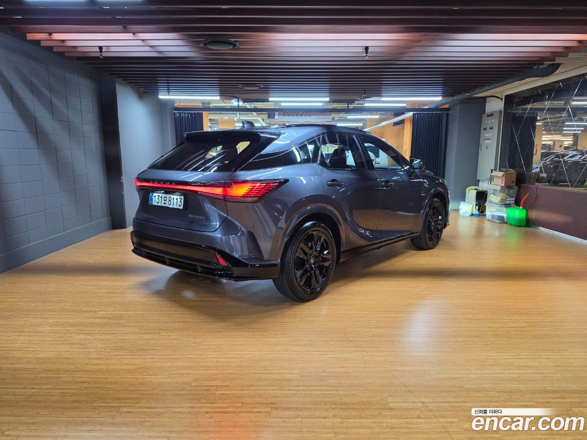 Lexus RX Mk5