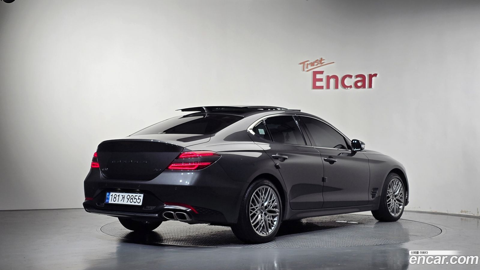 Genesis G70