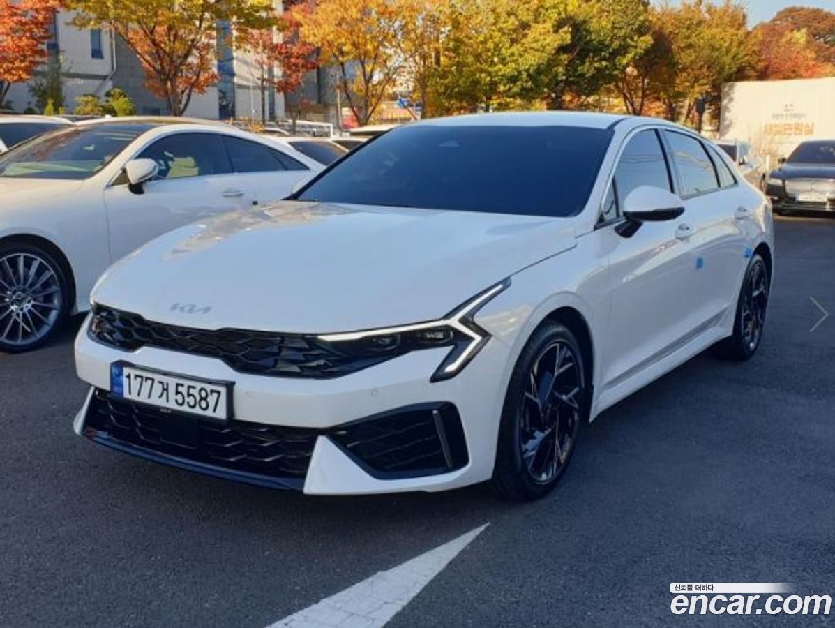 Kia K5 Mk3
