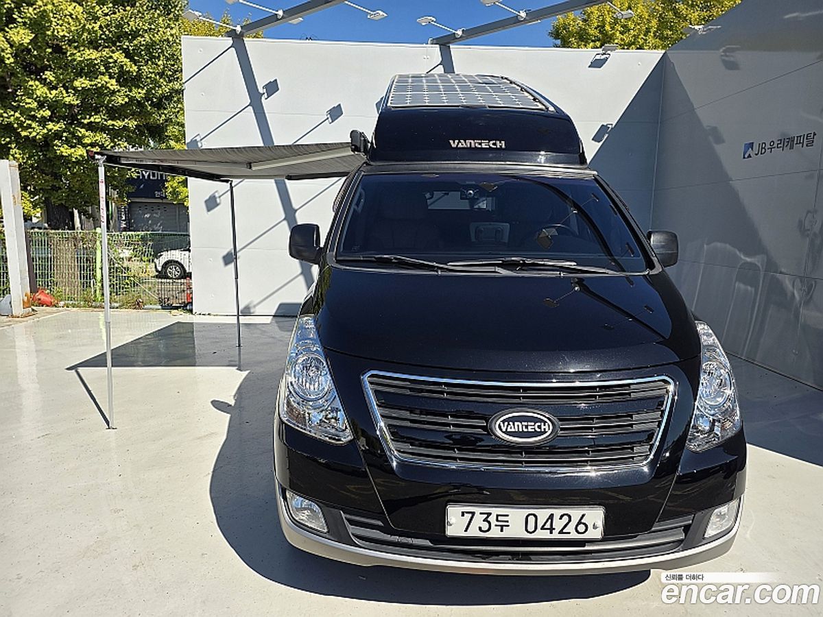 Hyundai Starex