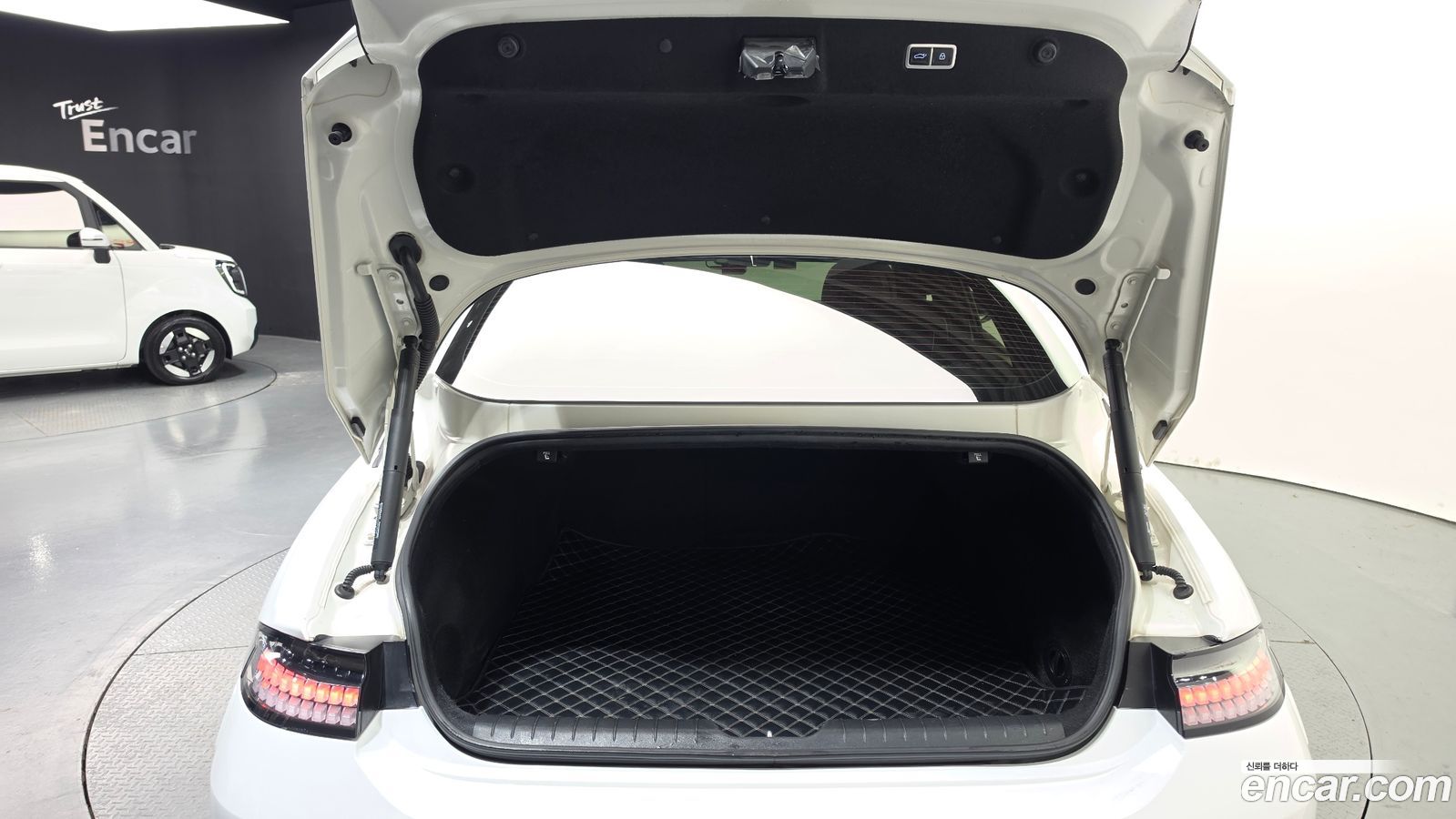 Hyundai Ioniq6