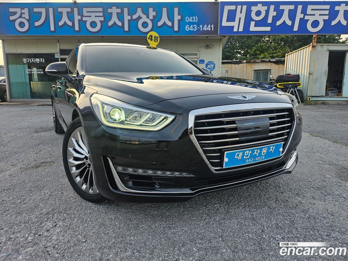 Genesis EQ900