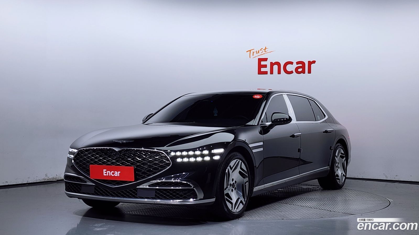 Genesis G90