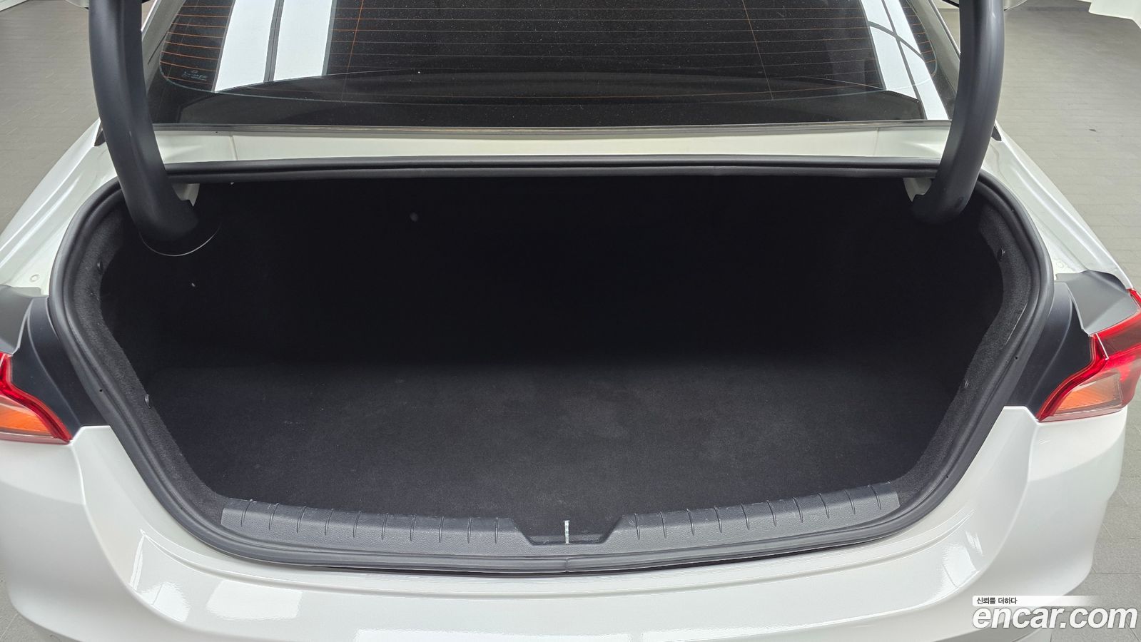 Kia K5 Mk3