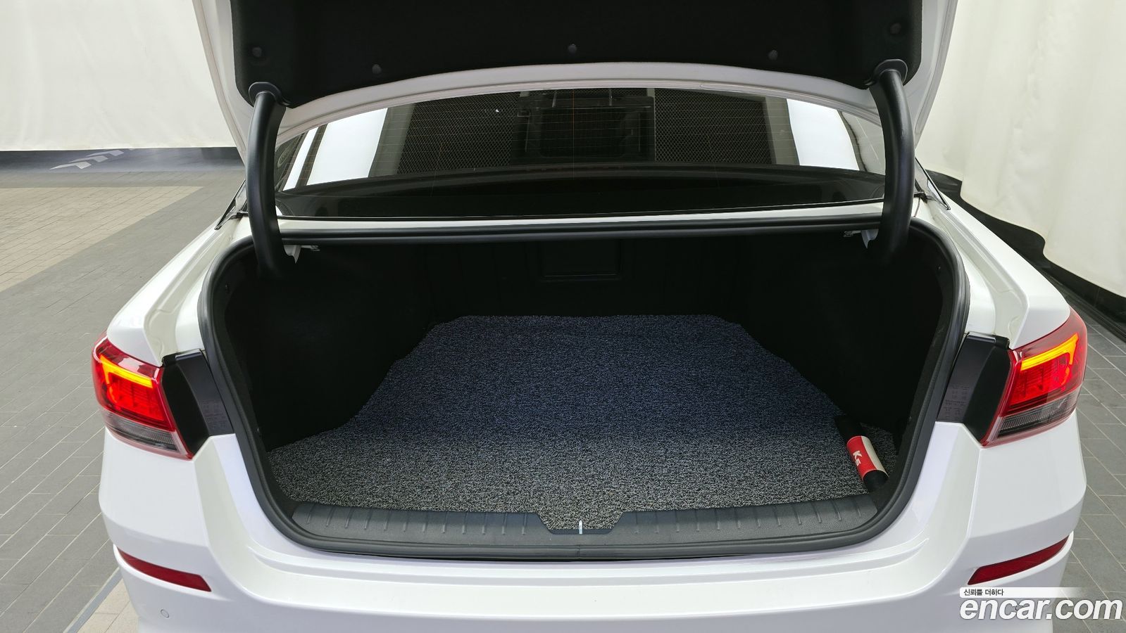 Kia K5 Mk2