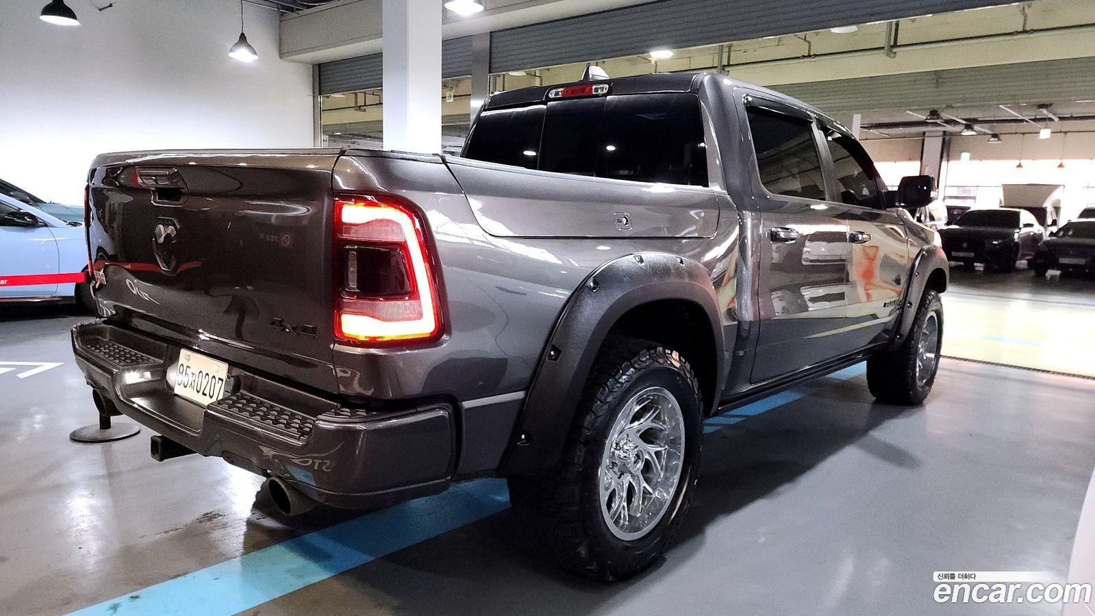 Dodge Ram Pick Up